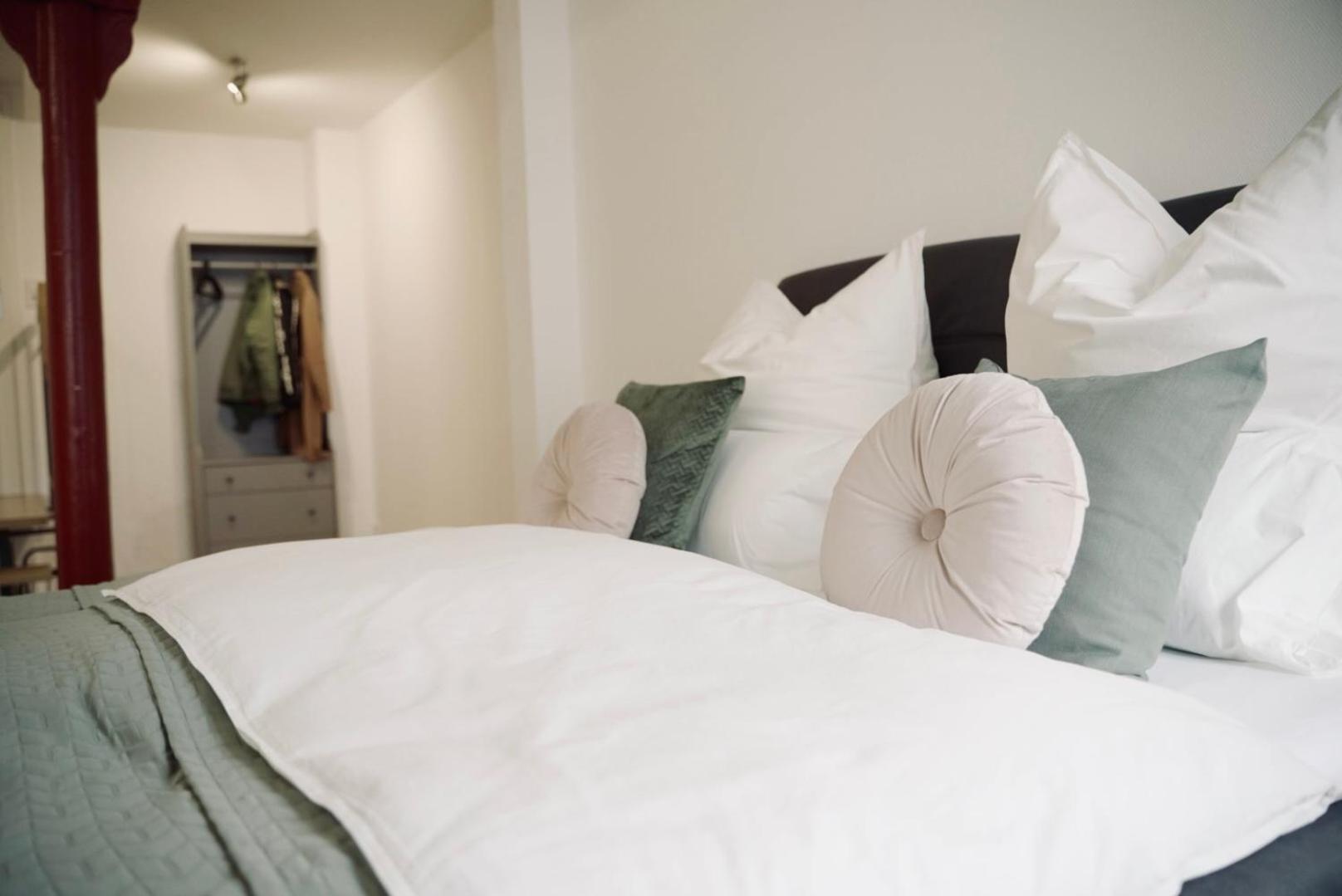 De La Vie Reutlingen - Altstadt Apartment An Stadthalle & Am Marktplatz Εξωτερικό φωτογραφία