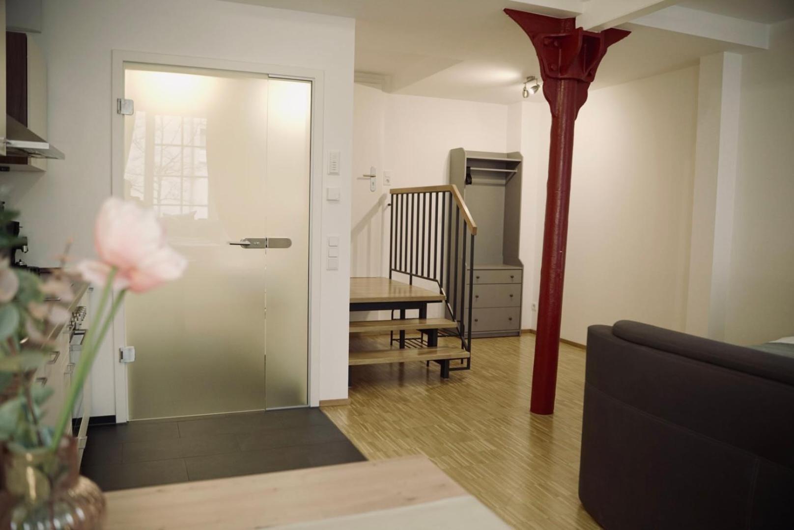 De La Vie Reutlingen - Altstadt Apartment An Stadthalle & Am Marktplatz Εξωτερικό φωτογραφία